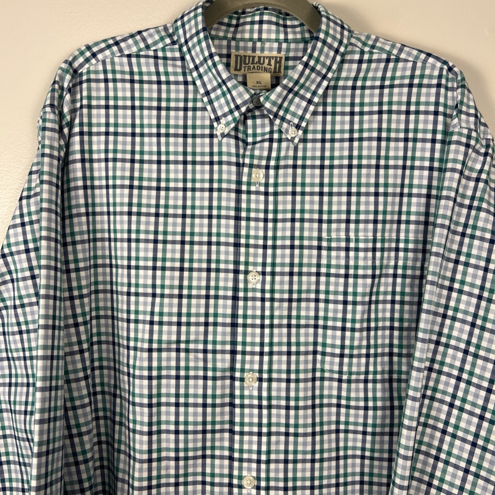 Duluth Trading Co XL 100% Cotton Men’s button Down EUC‎